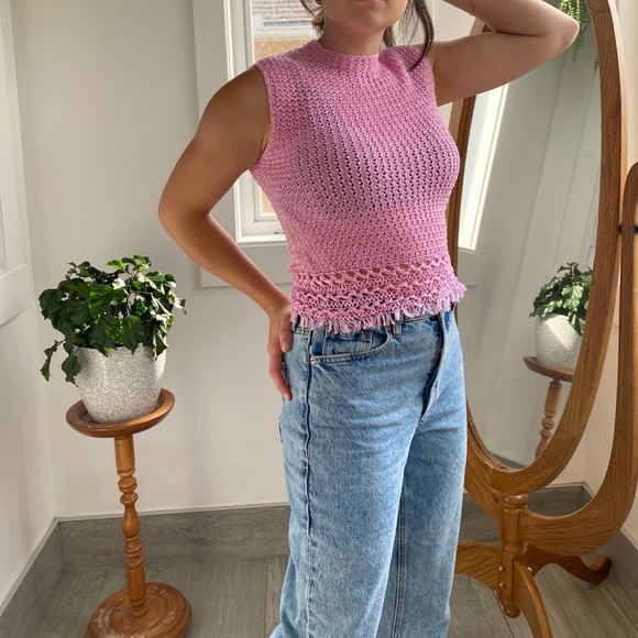 Crotchet top - Picture 4 of 10